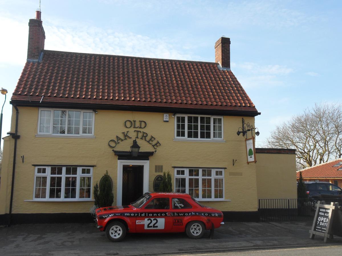 Hotel Old Oak Tree South Kilvington Exterior foto